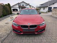Gebraucht BMW 320 Efficient Dynamics 163 PS (119 kW) 2012 Rot Limousine
