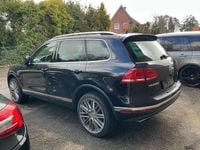 Gebraucht VW Touareg Terrain Tech 262 PS (192 kW) 2017 Schwarz SUV