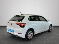 Gebraucht VW Polo Life 80 PS (58 kW) 2022 Pure white Kleinwagen