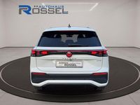 Neu VW Tayron Edition 150 PS (110 kW) 2026 Pure white SUV