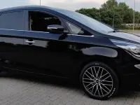 Gebraucht Kia Carens Vision 141 PS (103 kW) 2017 Schwarz Van / Kleinbus