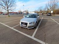 gebraucht Audi A3 Sportback 1.6 TDI (DPF) S tronic Attract. A...