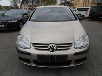 Gebraucht VW Golf IV 102 PS (75 kW) 2004 Wheatbeige metallic Limousine