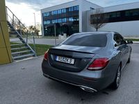 gebraucht Mercedes E220 AvantgardeWidescreen, Panoramadach, 9 Gänge