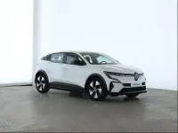 Gebraucht Renault Megane E-Tech Equilibre 96 kW (131 PS) 2022 Gletscherweiß Limousine