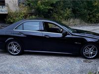 Gebraucht Mercedes E500 Avantgarde 408 PS (300 kW) 2014 Schwarz Limousine