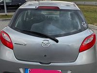 Gebraucht Mazda 2 80 PS (58 kW) 2009 Silber Kleinwagen