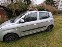 Second-hand Kia Picanto 68 CP (50 kW) 2008 Argintiu Hatchback