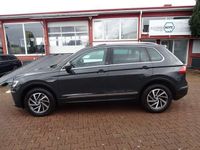 gebraucht VW Tiguan 2.0 TDI Sound DSG 4Motion Lane AHK Pano SHZ