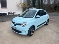 Gebraucht Renault Twingo Zen 60 kW (82 PS) 2022 Blau Kleinwagen