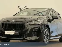 Gebraucht BMW 223 Active Tourer M Sport 218 PS (160 kW) 2025 Saphirschwarz metallic Van / Kleinbus