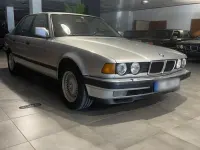 Gebraucht BMW 750 299 PS (219 kW) 1991 Silber Limousine