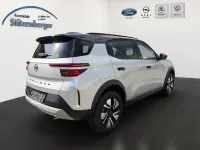 Neu Opel Frontera Ultimate 136 PS (100 kW) 2026 Kristallsilber / dach schwarz SUV
