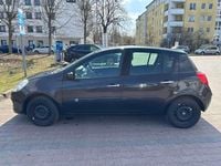 Gebraucht Renault Clio II 101 PS (74 kW) 2008 Schwarz Limousine