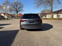 Gebraucht Audi A4 S-Line 190 PS (139 kW) 2018 Grau Kombi