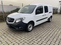 Gebraucht Mercedes Citan 111 110 PS (80 kW) 2018 Arktikweiss Van / Kleinbus