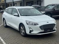 Gebraucht Ford Focus Cool & Connect 120 PS (88 kW) 2020 Frozen white Kombi