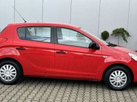 gebraucht Hyundai i20 1.2 Comfort*AC*Kette+Kupplung+TÜV+Insp. NEU