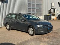 Gebraucht VW Golf VII Trendline 116 PS (85 kW) 2017 Grau Kombi