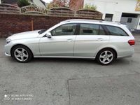 Gebraucht Mercedes E220 Avantgarde 170 PS (125 kW) 2016 Silber Limousine
