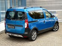Gebraucht Dacia Dokker Stepway 116 PS (85 kW) 2015 Blau Van / Kleinbus
