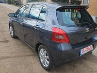Gebraucht Toyota Yaris 133 PS (97 kW) 2008 Grau Kleinwagen