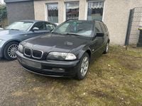 Gebraucht BMW 320 170 PS (125 kW) 2001 Schwarz Kombi