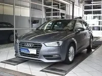 Gebraucht Audi A3 Ambiente 150 PS (110 kW) 2015 Monsungrau metallic Limousine