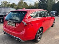 Gebraucht Volvo V60 R-Design 136 PS (100 kW) 2013 Rot Kombi