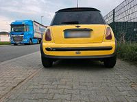 Usata Mini Cooper 75 CV (55 kW) 2003 Giallo Utilitaria