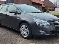 Gebraucht Opel Astra Selection 116 PS (85 kW) 2011 Grau Kombi