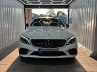 Gebraucht Mercedes C300 AMG 258 PS (189 kW) 2021 Weiß Coupé