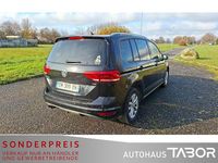 Gebraucht VW Touran 150 PS (110 kW) 2017 Deep black perleffekt Van / Kleinbus