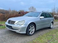 Gebraucht Mercedes C270 Avantgarde 170 PS (125 kW) 2004 Silber Kombi