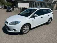 Używany Ford Focus 100 KM (73 kW) 2014 Biały Kombi