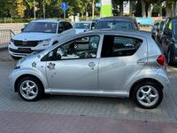 Gebraucht Toyota Aygo 68 PS (50 kW) 2006 Silber Kleinwagen