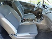Gebraucht Ford Fiesta SYNC Edition 60 PS (44 kW) 2015 Weiß Limousine