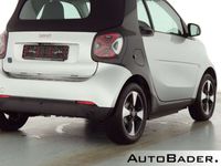 gebraucht Smart ForTwo Electric Drive smart EQ cabrio Exclusive 22kW WinterPkt LED RFK