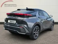 Neu Toyota C-HR 140 PS (102 kW) 2025 1g3)/ black (202) (grau SUV