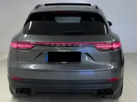 Gebraucht Porsche Cayenne 462 PS (339 kW) 2021 Quarzitgrau SUV