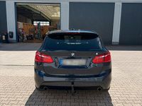 Second-hand BMW 220 190 CP (139 kW) 2017 Albastru Break