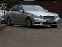 Gebraucht Mercedes E500 AMG 387 PS (284 kW) 2009 Silber Limousine