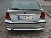 Gebraucht BMW 320 150 PS (110 kW) 2004 Silber Limousine