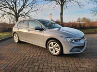 Gebraucht VW Golf VIII Life 110 PS (80 kW) 2021 Grau Limousine