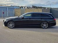 Gebraucht Mercedes E220 AMG 194 PS (142 kW) 2017 Schwarz Limousine
