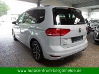 Gebraucht VW Touran Join 150 PS (110 kW) 2018 Weiß Van / Kleinbus
