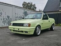 Second-hand VW Polo 113 CP (83 kW) 1994 Galben Cabrio