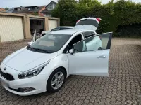 Gebraucht Kia Ceed 128 PS (94 kW) 2015 Weiß Kleinwagen