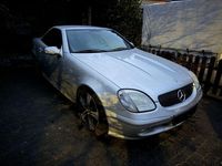 Gebraucht Mercedes SLK200 163 PS (119 kW) 2000 Silber Cabrio