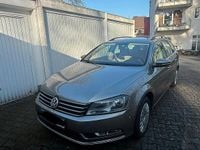 Gebraucht VW Passat 140 PS (102 kW) 2013 Beige Kombi